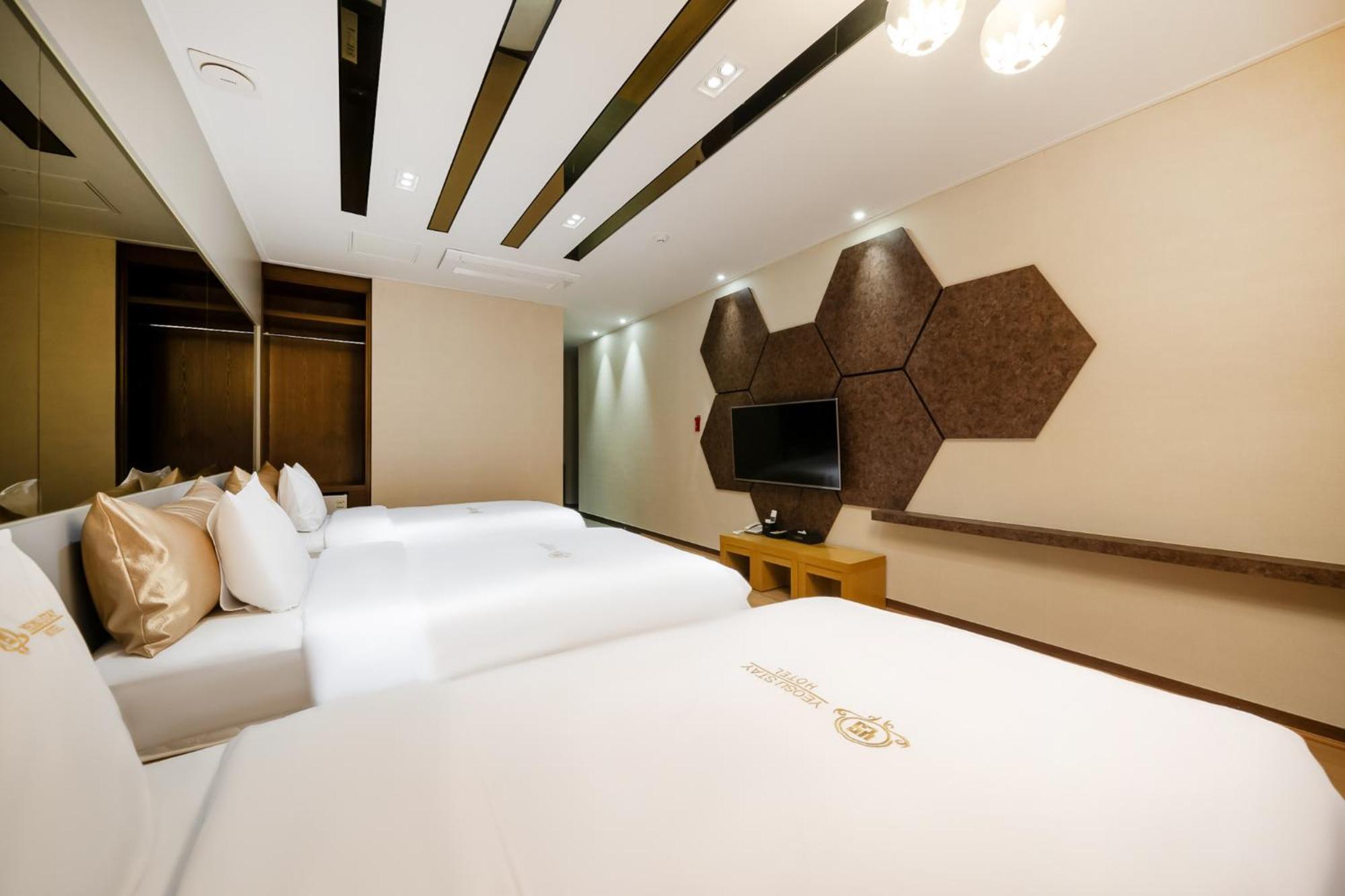 Yeosu Stay Hotel الغرفة الصورة