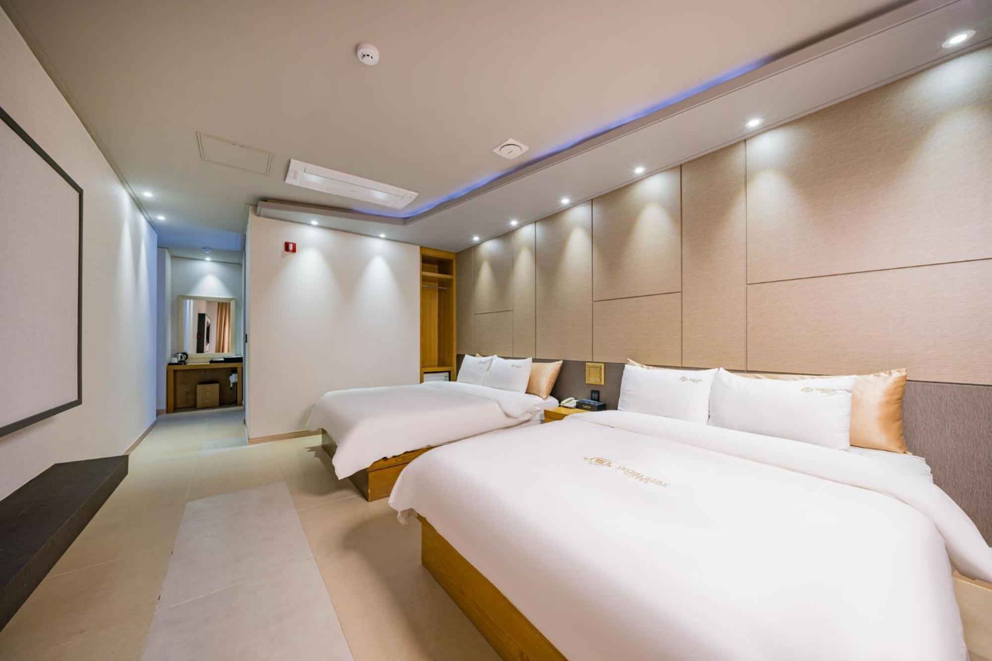 Yeosu Stay Hotel الغرفة الصورة